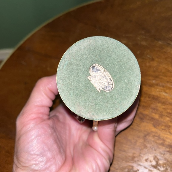 Vintage 1950s to 1960s Red Velvet/Brass Metal Pincushion World/Globe Shaped - Picture 5 of 7